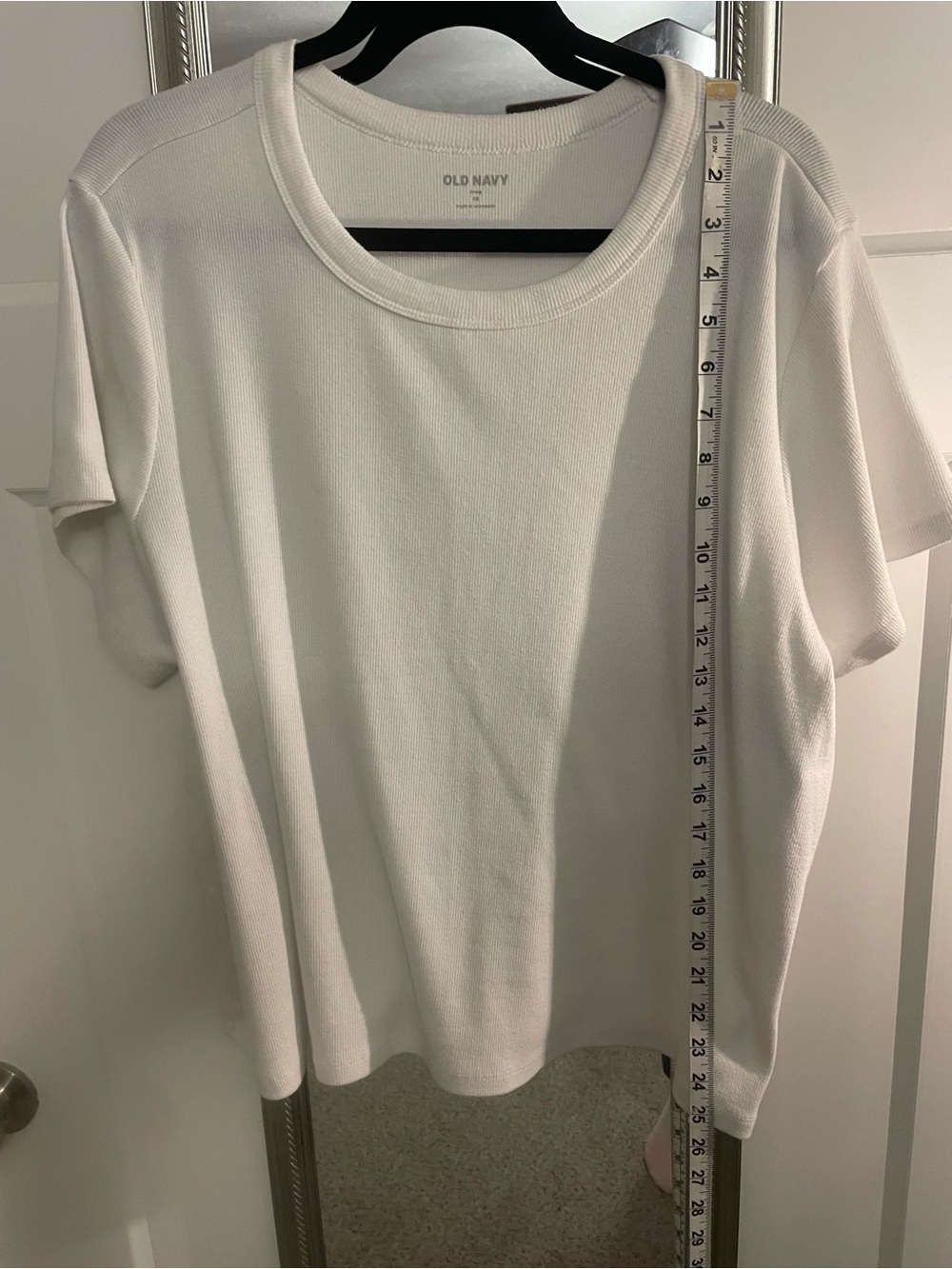 Old Navy White Short-Sleeve Crewneck Tee